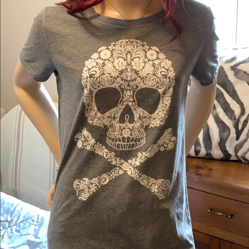 Divided Tee - Picture 2 of 5